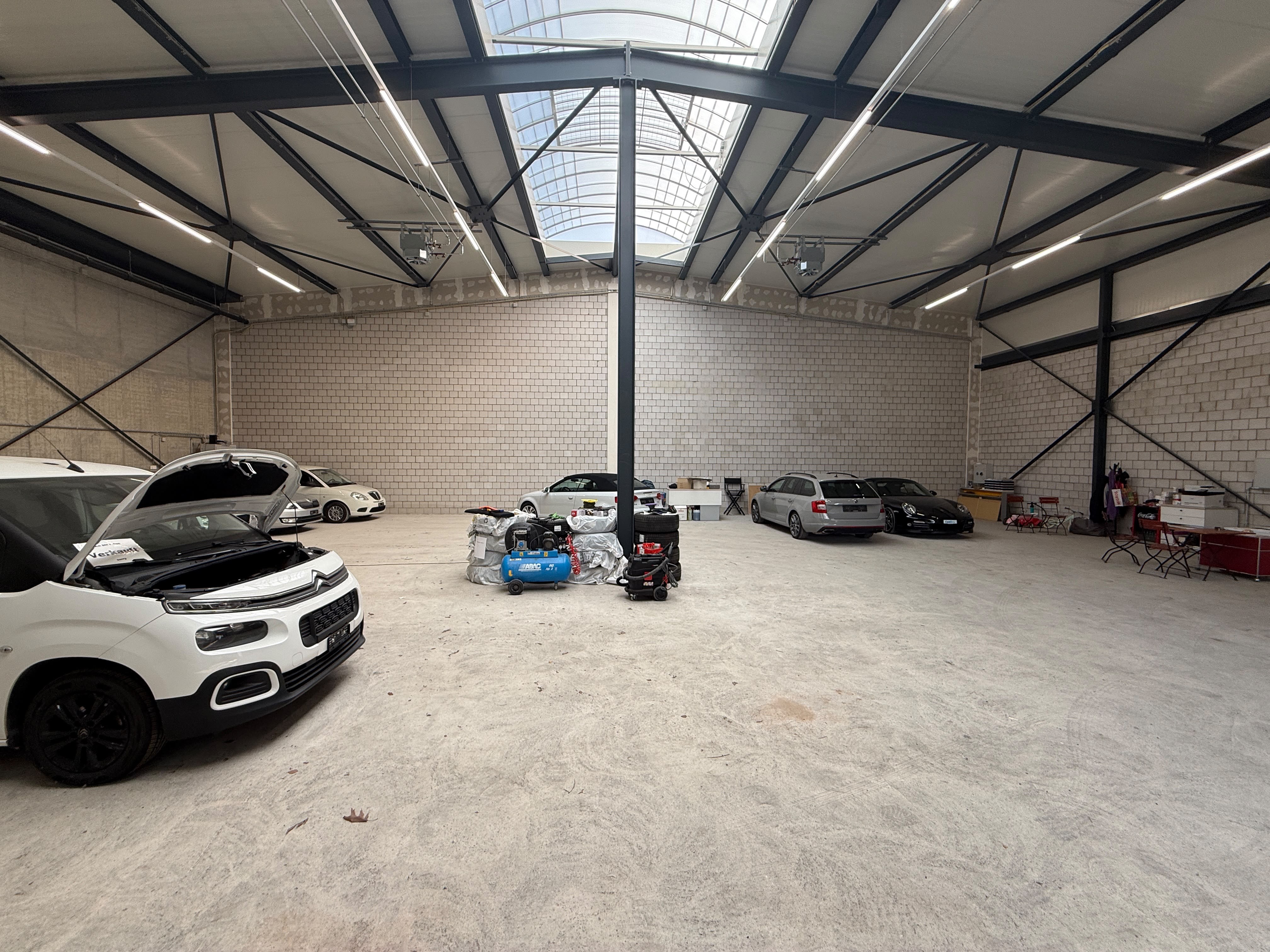 Moderne Gewerbehalle mit 408 m² - 4