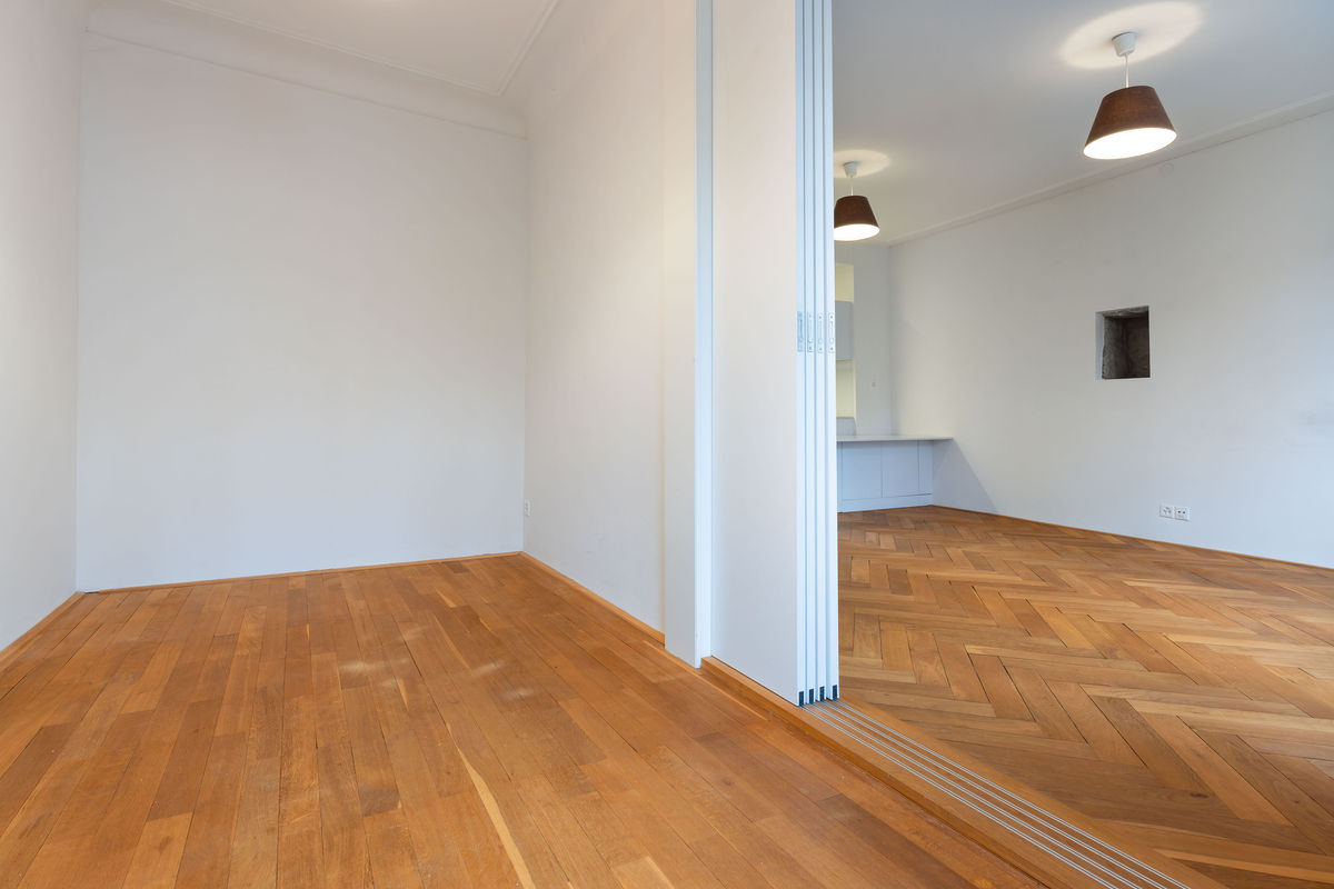 Charmante 3.5-Zimmer-Wohnung in historischem Gebäude - 4