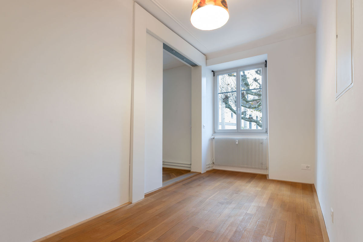 Charmante 3.5-Zimmer-Wohnung in historischem Gebäude - 5